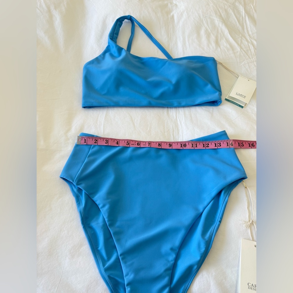 Carve Designs | SZ Large | Blue Lagoon Bondi Top & Lani Pocket Bottoms | Swim - Picture 3 of 11